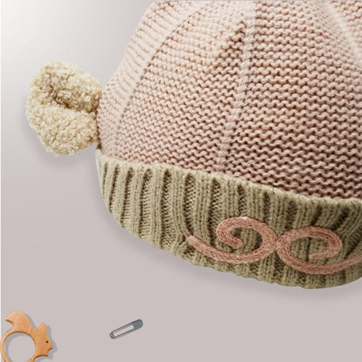 StarAndDaisy Kids Winter Cap (Upto 4 years kids – Rose Fog & Browna) - Image 3
