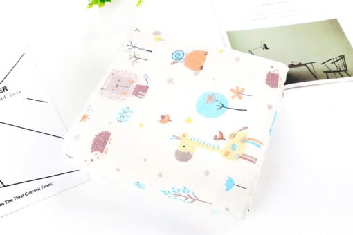 StarAndDaisy Swaddle Wrap Super Soft 100% Muslin Organic Cotton (Pack of 1 | Size 110cm by 110cm | Giraffe  Pattern) - Image 2