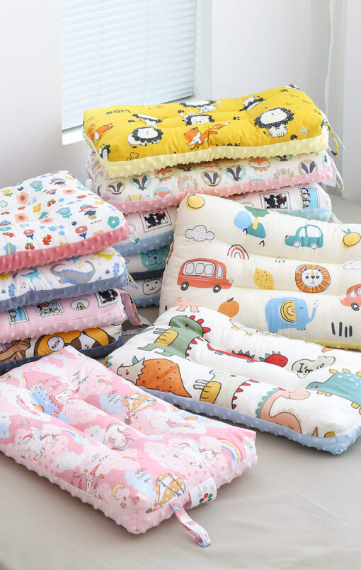 StarAndDaisy Baby Cotton Pillow with Animal print white. - Image 4