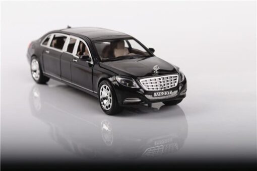 XLG 1:24 Diecast Metal Model Cars Light Pullback Scale Model Cars (Mercedes Maybach S650 | M923T-1) - Image 3