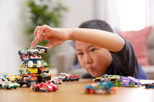 Hotwheels 5 Car Pack (Color & Design may vary) - Image 6